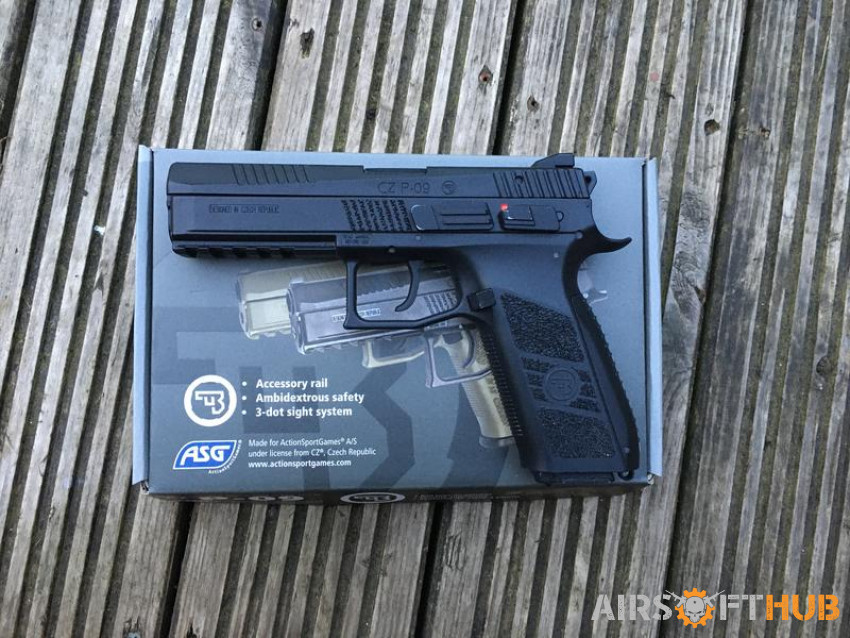 CZ09 duty GBB - Used airsoft equipment