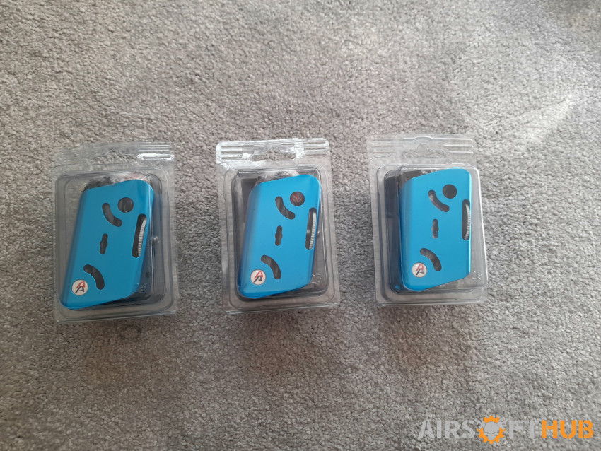 DAA RACE MASTER MAG POUCHES - Used airsoft equipment