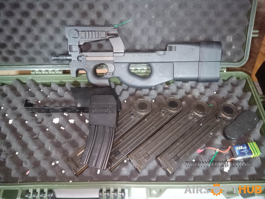 King Arms P90 with BoxMag - Used airsoft equipment