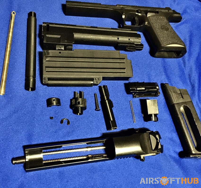 DPI CHC-10 Airsoft CO2 GBB - Used airsoft equipment