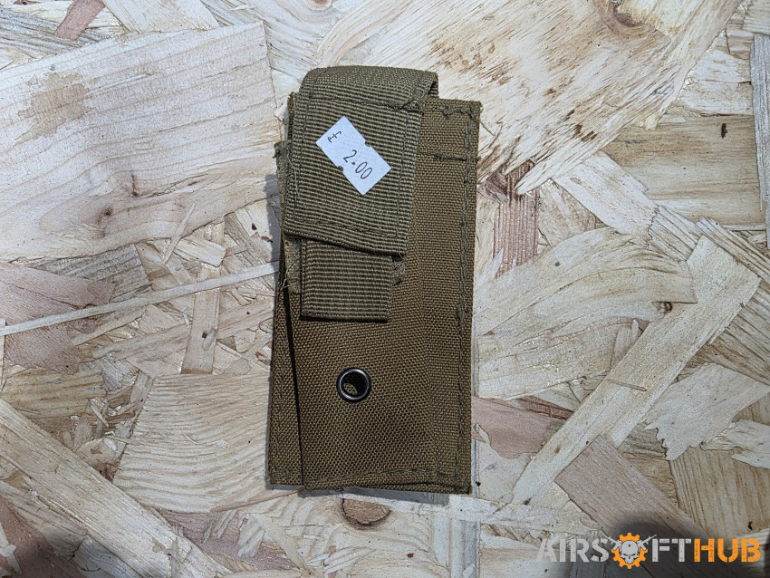 Small Tan Molle Pistol Mag Pou - Used airsoft equipment
