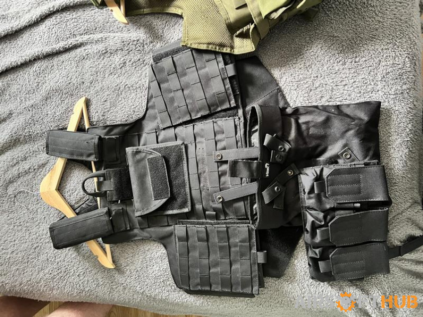 Tactical Gear Bundle - Used airsoft equipment