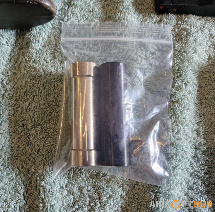 Srs a1 with 4 mags - Used airsoft equipment