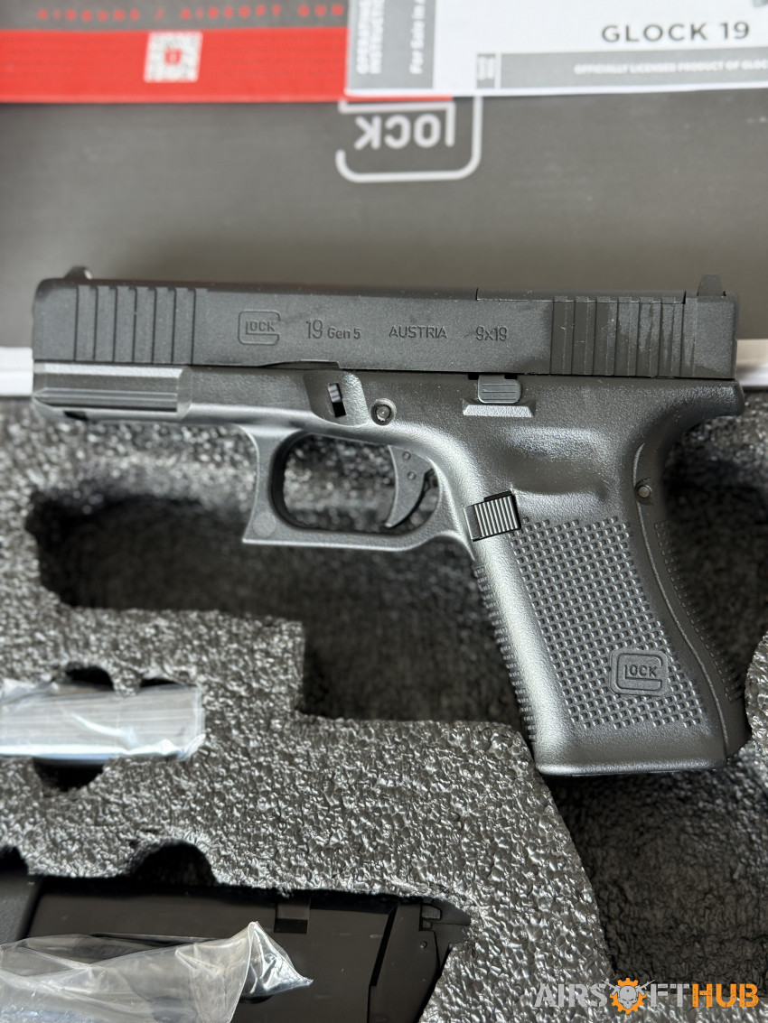 SRC Glock 19 Gen5 MOS Umarex - Used airsoft equipment