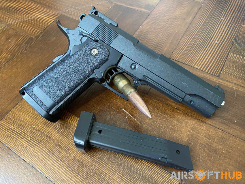 Metal 1911 - Used airsoft equipment