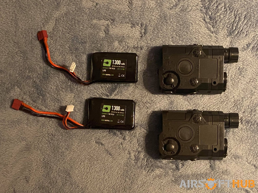 x2 11.1v DEANS PEQ batteries - Used airsoft equipment