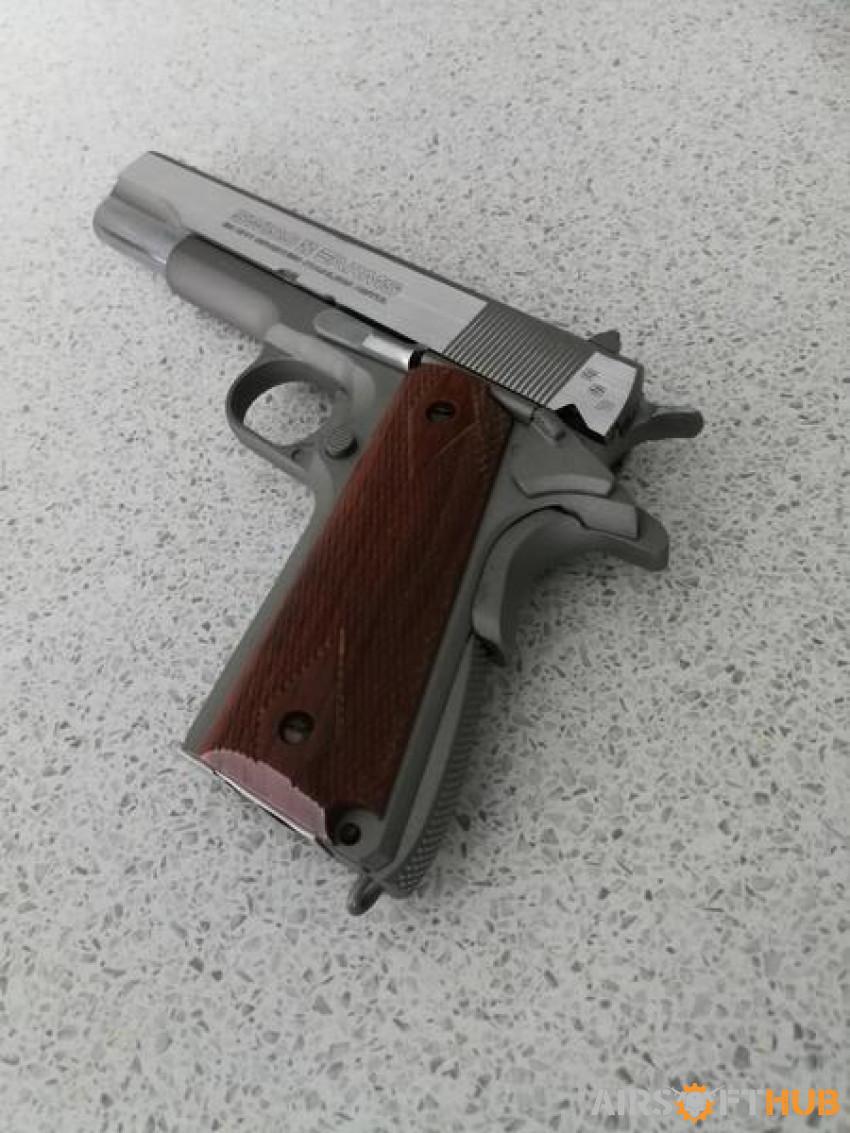 Colt 1911 by Swiss Arms - Used airsoft equipment