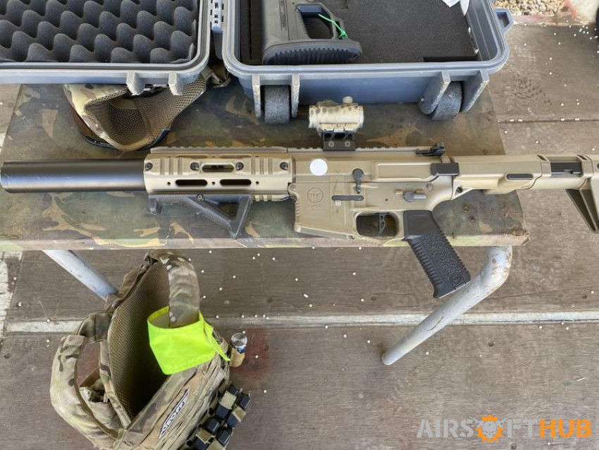 Ares honey badger - Used airsoft equipment