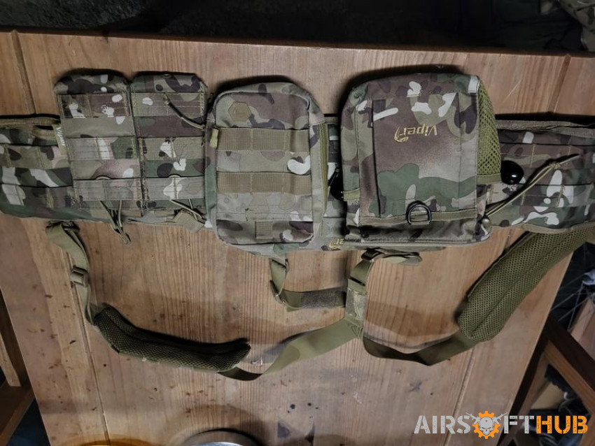 Tactical gear and pouches - Used airsoft equipment