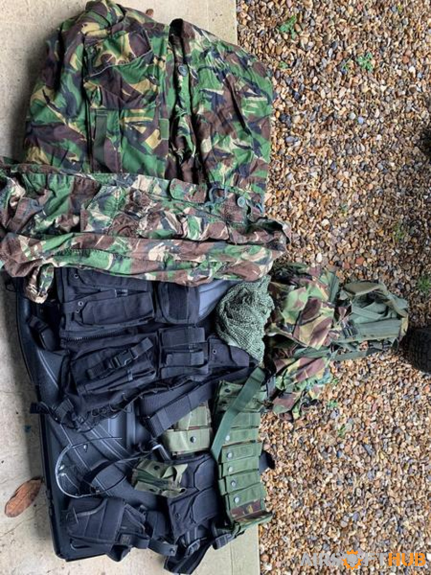 Job lot of airsoft kit - Used airsoft equipment