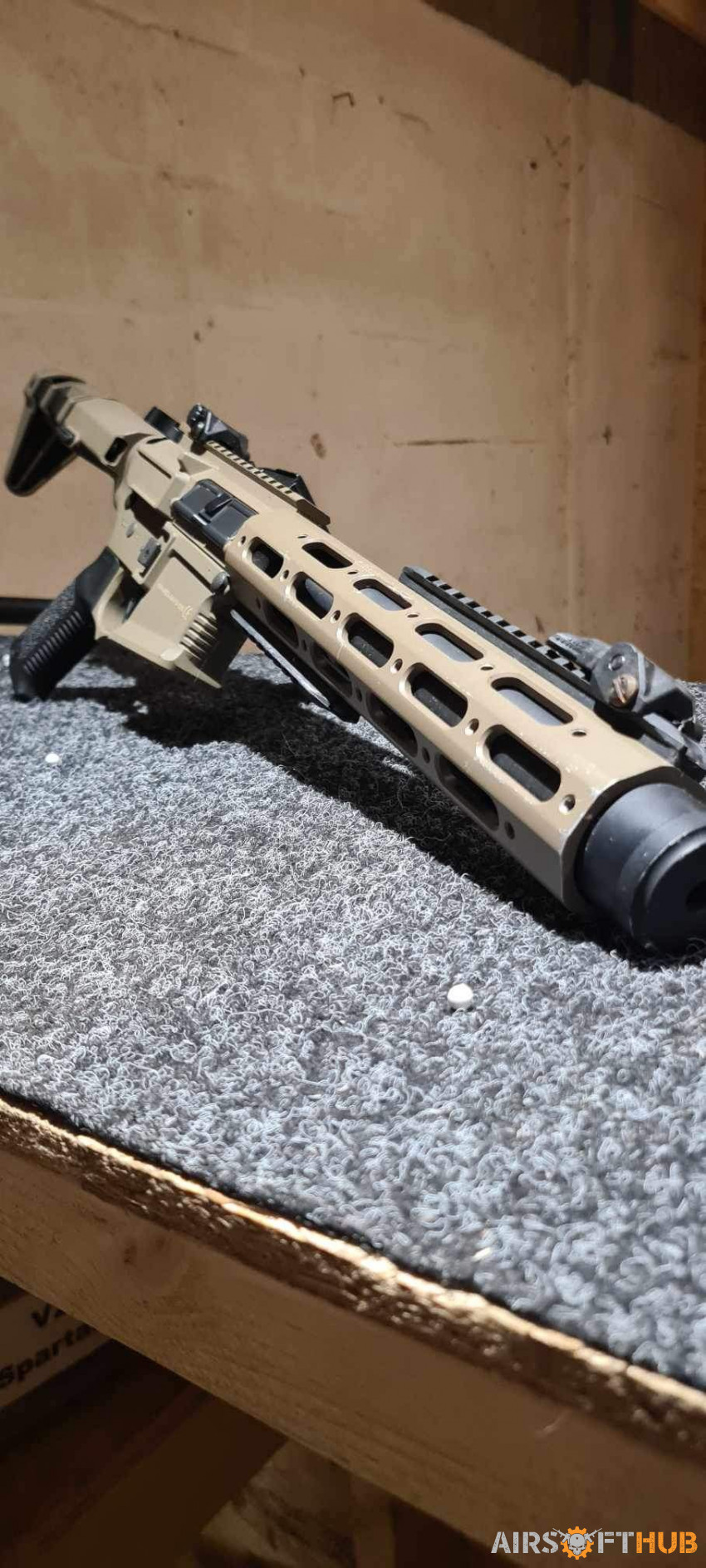 ARES HONEY BADGER - Used airsoft equipment