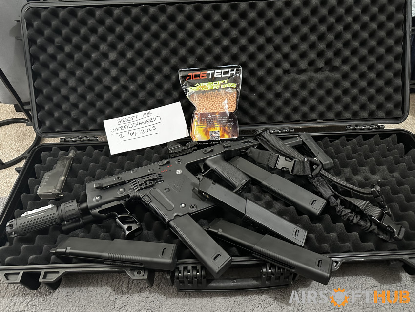 GBB Kriss Vector bundle - Used airsoft equipment