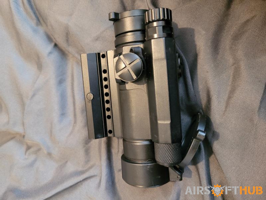 Various sights - Used airsoft equipment