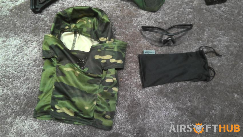 Accessories such as MOE stock - Used airsoft equipment