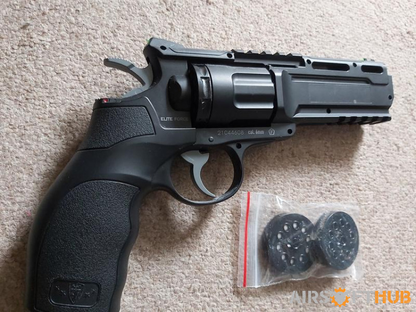 Elite force co2 revolver - Used airsoft equipment