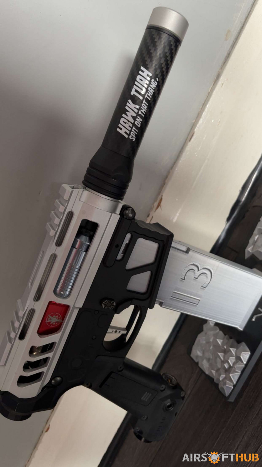 Article 1 - Used airsoft equipment