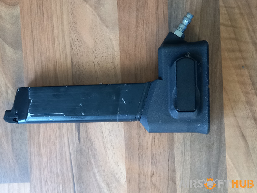 Aap01 / G17 m4 mag adapter - Used airsoft equipment