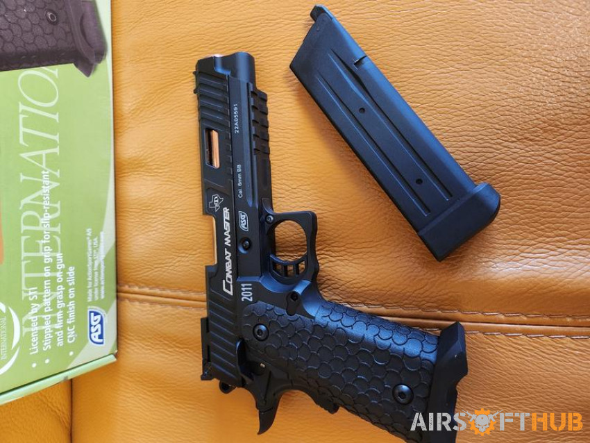 STI combat master with gas mag - Used airsoft equipment
