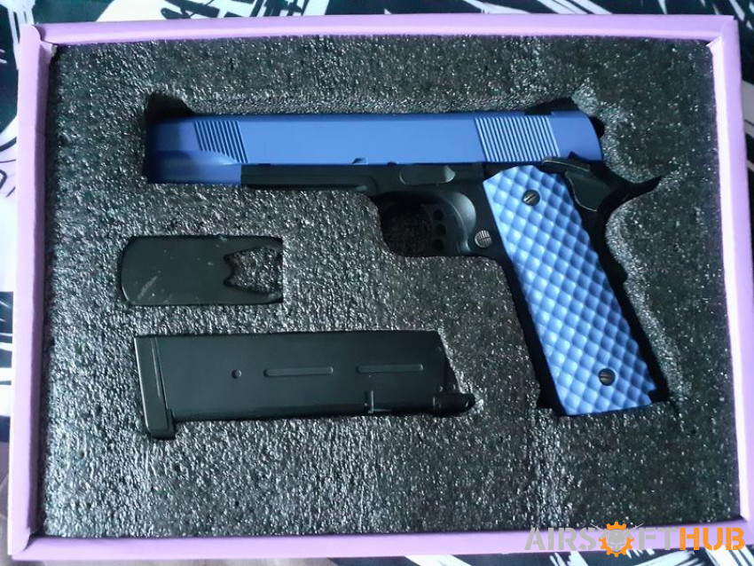 Raven Meu Railed Two Tone Blue - Used airsoft equipment