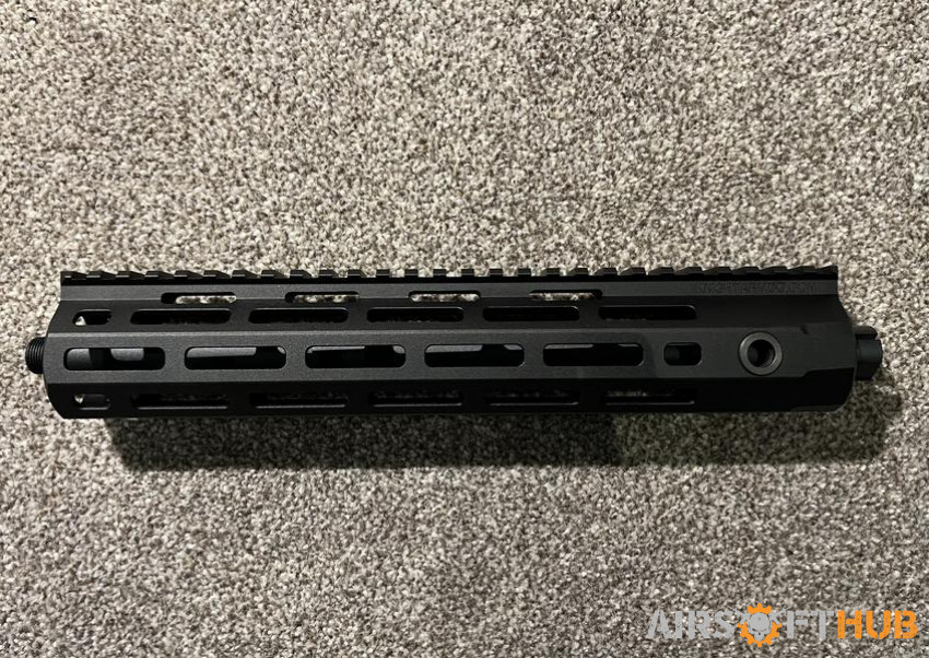 URX4 M-Lok Knights Armament - Used airsoft equipment