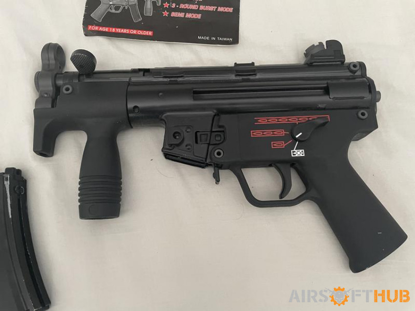 WE Apache MP5K GBB - Used airsoft equipment