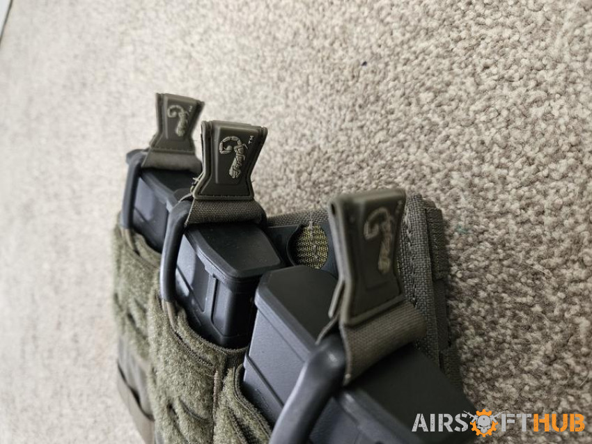 Agilite Triple M4 Pouch - Used airsoft equipment