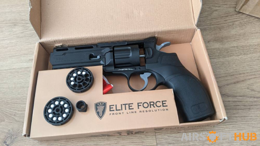 ELITE FORCE H8R Gen2 - Used airsoft equipment