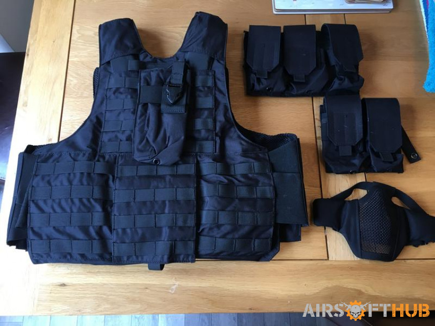 Tactical plate carrier / vest - Used airsoft equipment