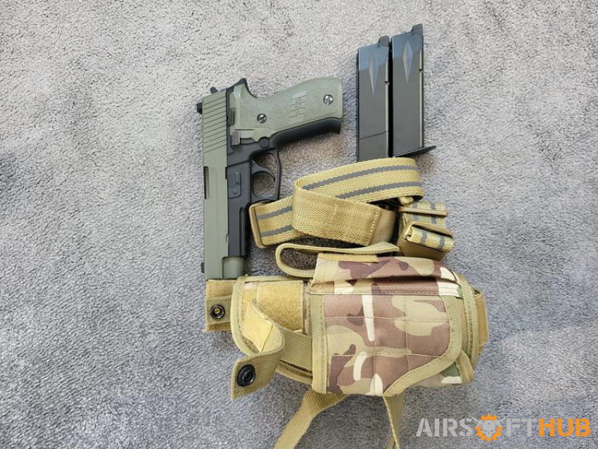 WE F226 - Used airsoft equipment