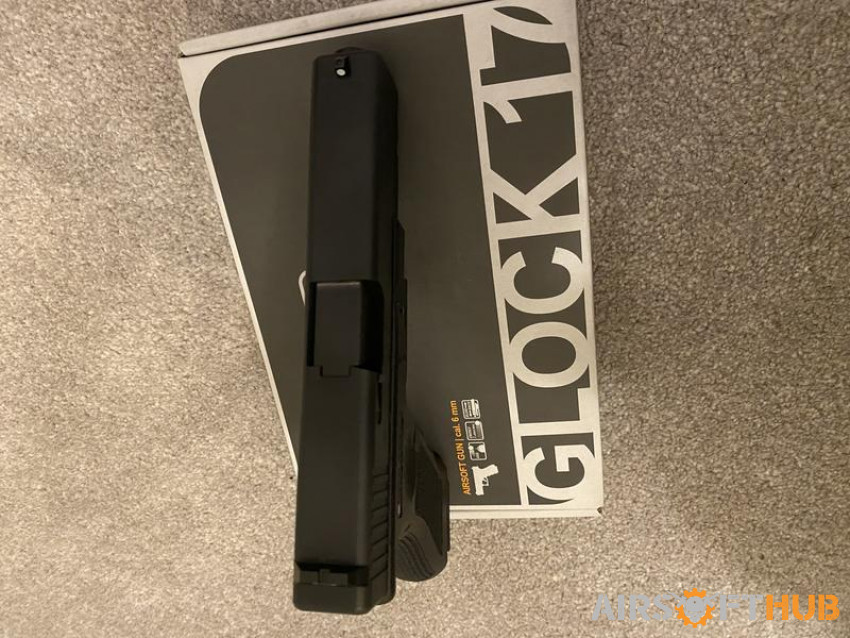 GHK Glock 17 - Used airsoft equipment