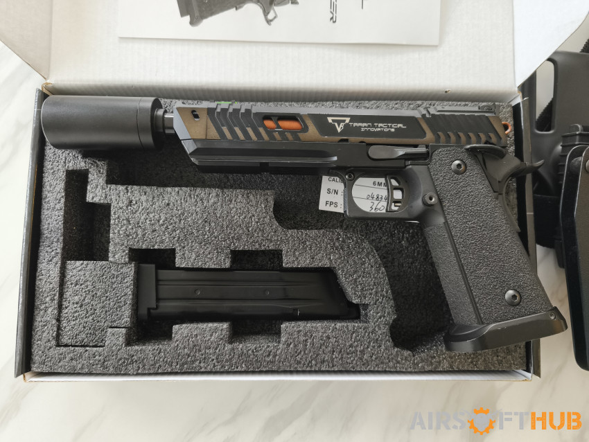 Pitt Viper Pistol Plus Extras - Used airsoft equipment