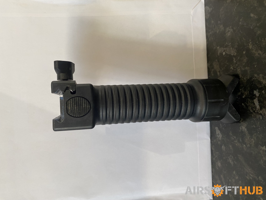 GPS Grip Pod Picatinny Mount - Used airsoft equipment