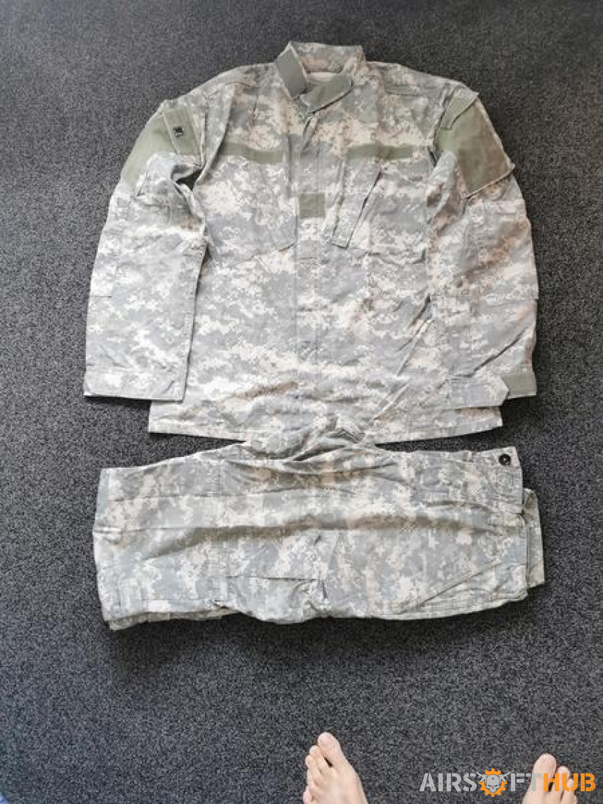 Camo Uniforms - Used airsoft equipment