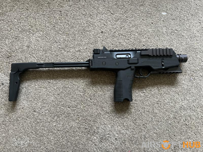 KWA Airsoft KMP9R Black - Used airsoft equipment