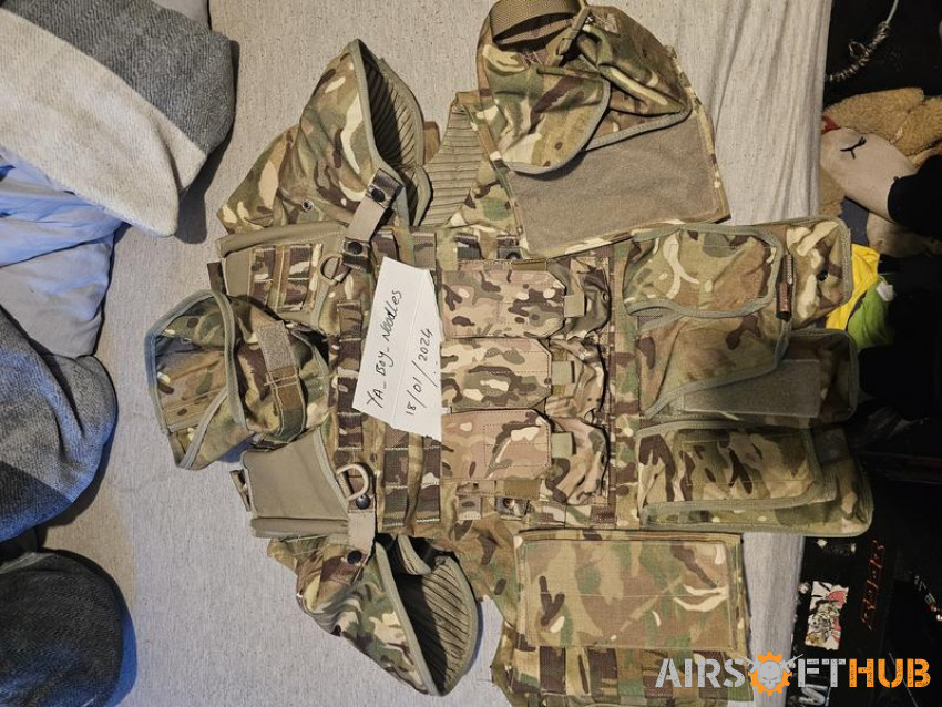 Loads of gear - Used airsoft equipment