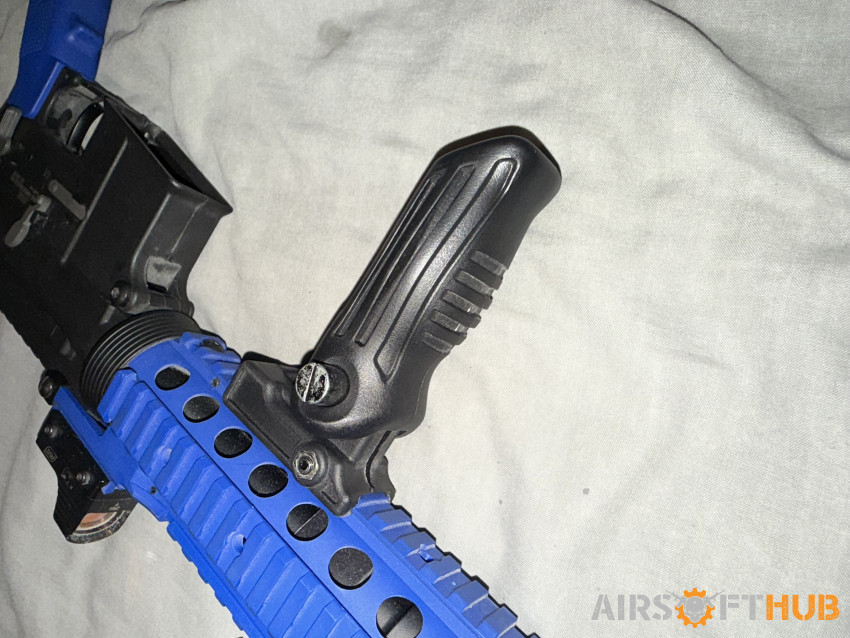 Nuprol electric airsoft rifle - Used airsoft equipment