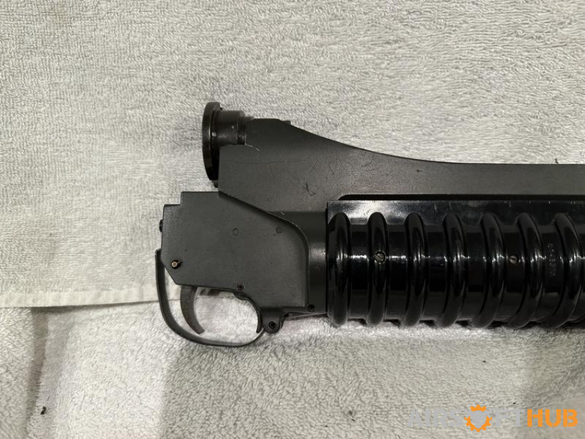 Long grenade launcher + shell - Used airsoft equipment
