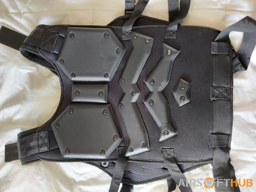 Tactical Vest - Body Armour - Used airsoft equipment