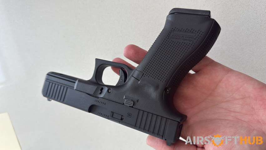 Glock 17 Gen5 Mos Umarex SRC - Used airsoft equipment