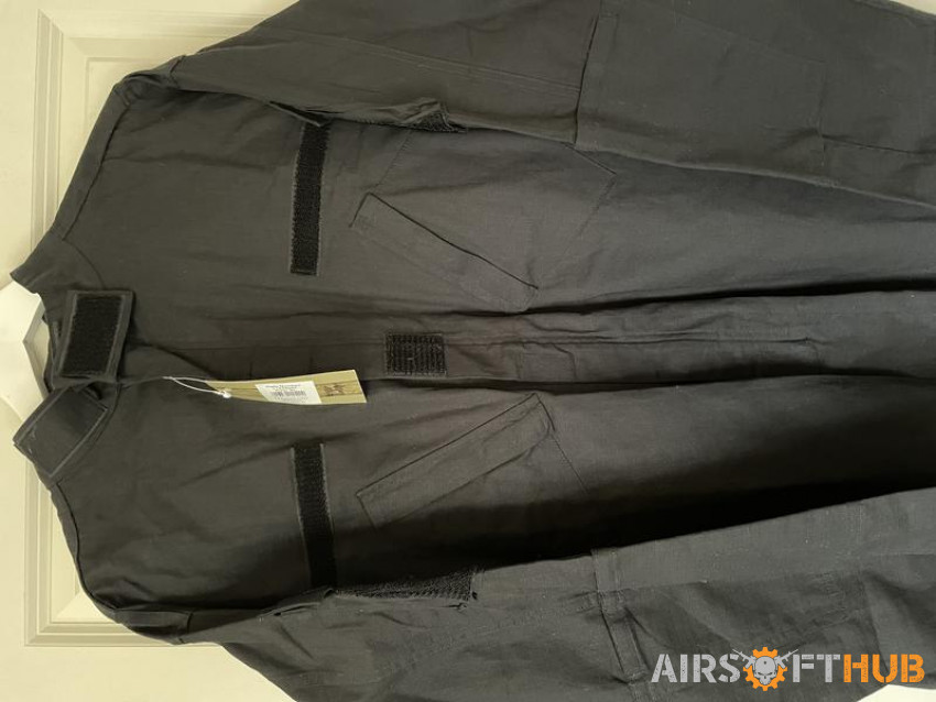 Xl miltec black uniform - Used airsoft equipment