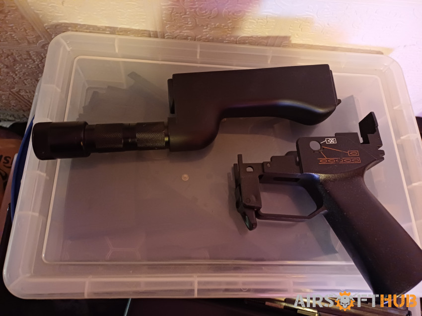 G36 grip & AK light handguard? - Used airsoft equipment