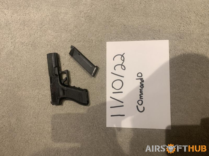 Army arniment glock17 - Used airsoft equipment