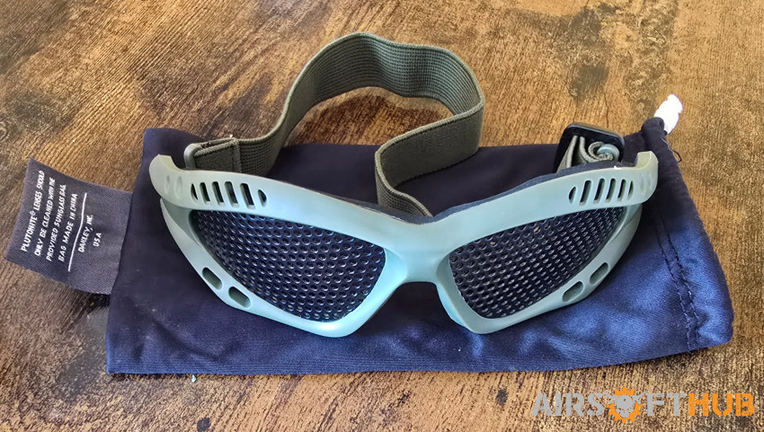 BARGAIN DEAL - Used airsoft equipment