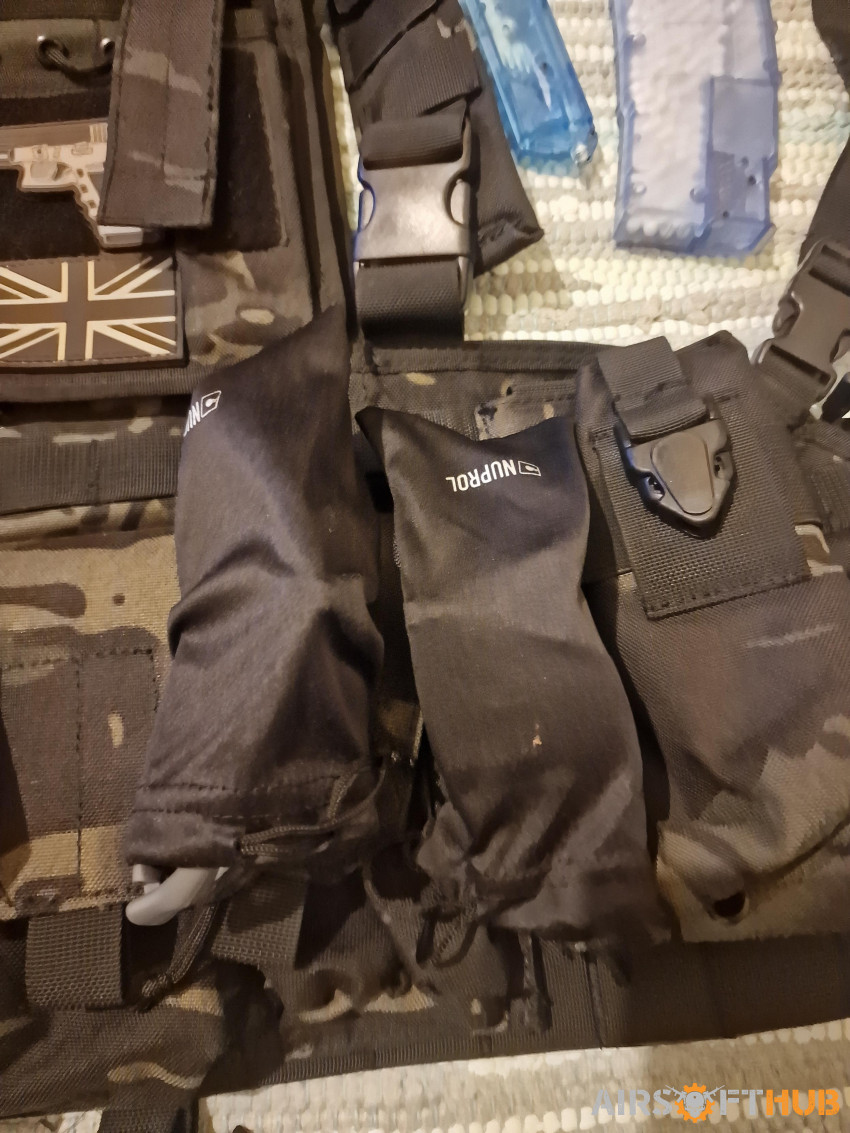 gear bundle - Used airsoft equipment