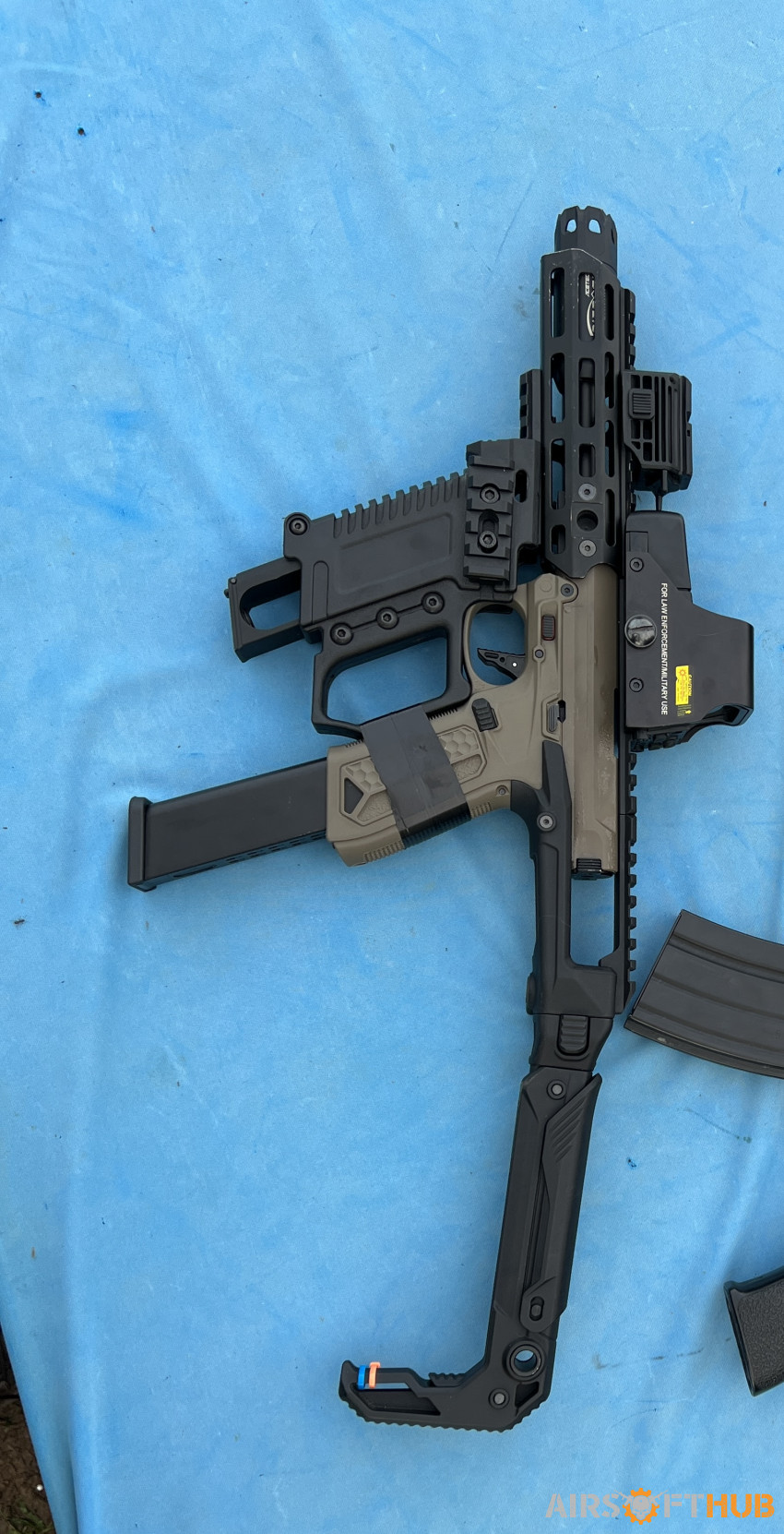 AAP-01 upper, stock and extras - Used airsoft equipment