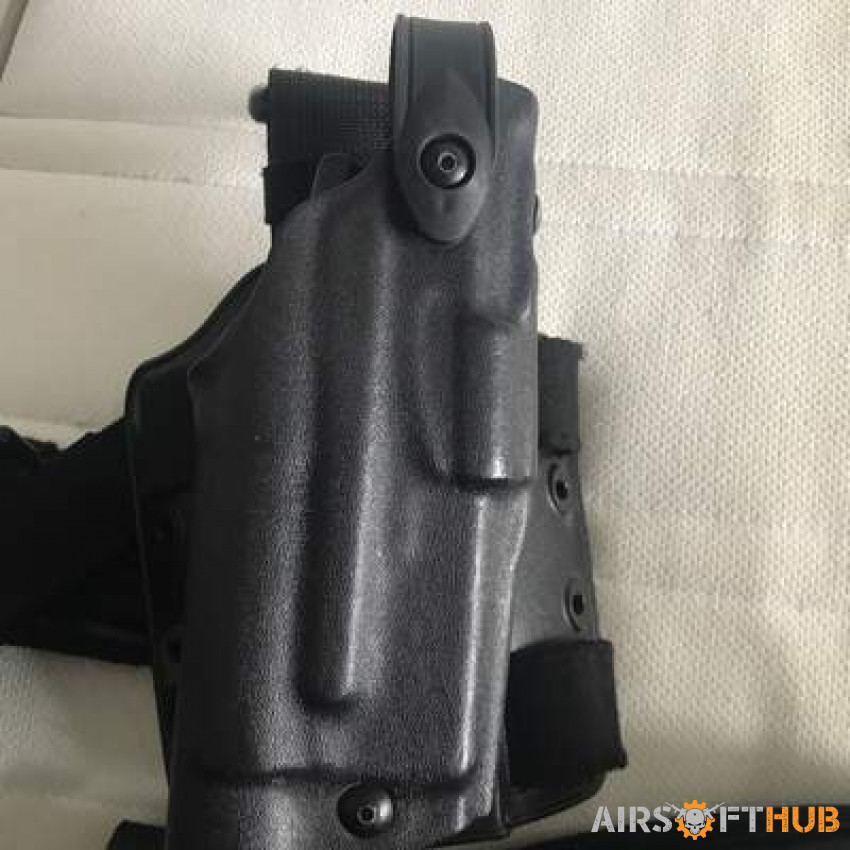 Glock 17 Safariland Holster - Used airsoft equipment