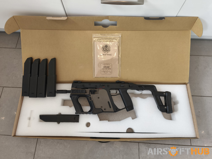 KRYTAC KRISS Vector Two Tone - Used airsoft equipment