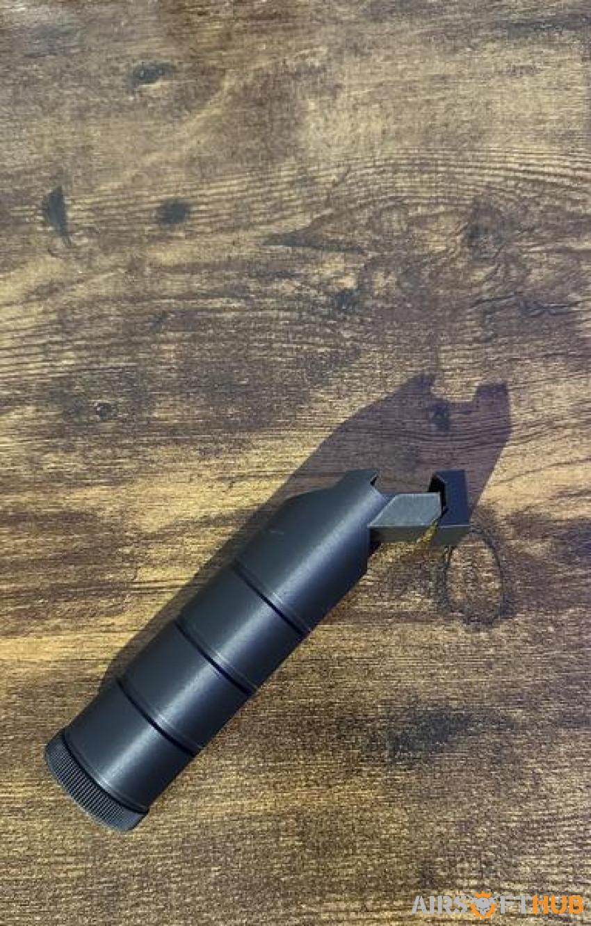 RK-2 45 Degree Angled Foregrip - Used airsoft equipment
