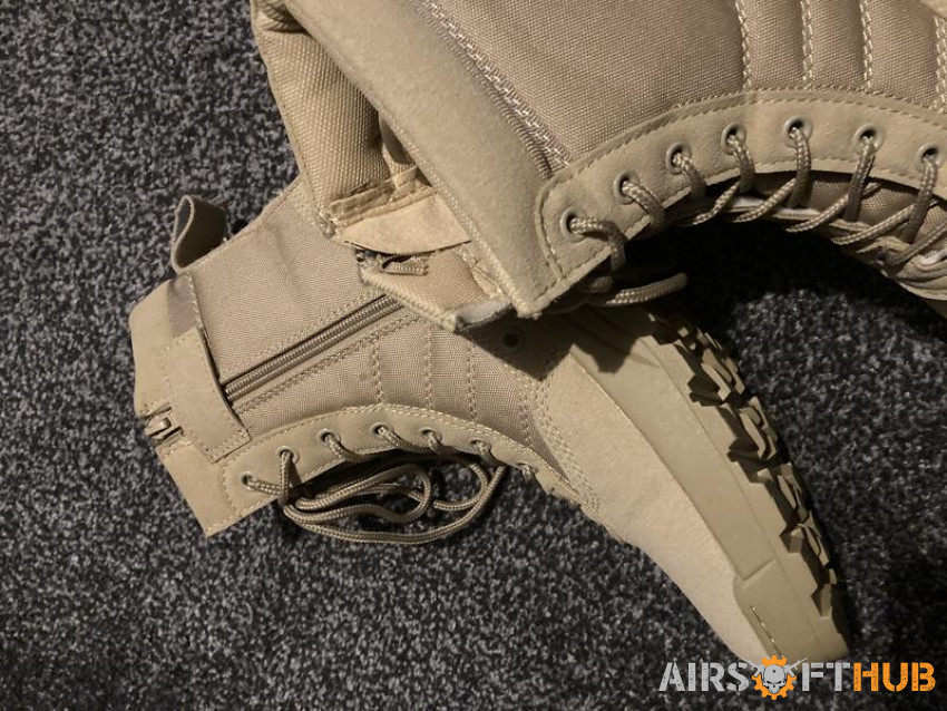 Mig combat boots - Used airsoft equipment