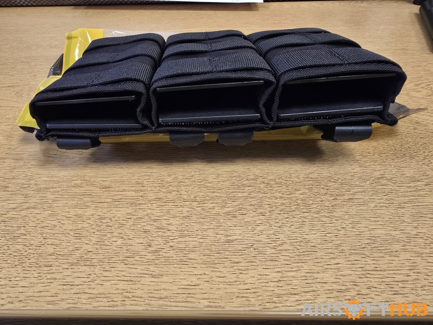 NEW Tactical Molle Triple Mag - Used airsoft equipment